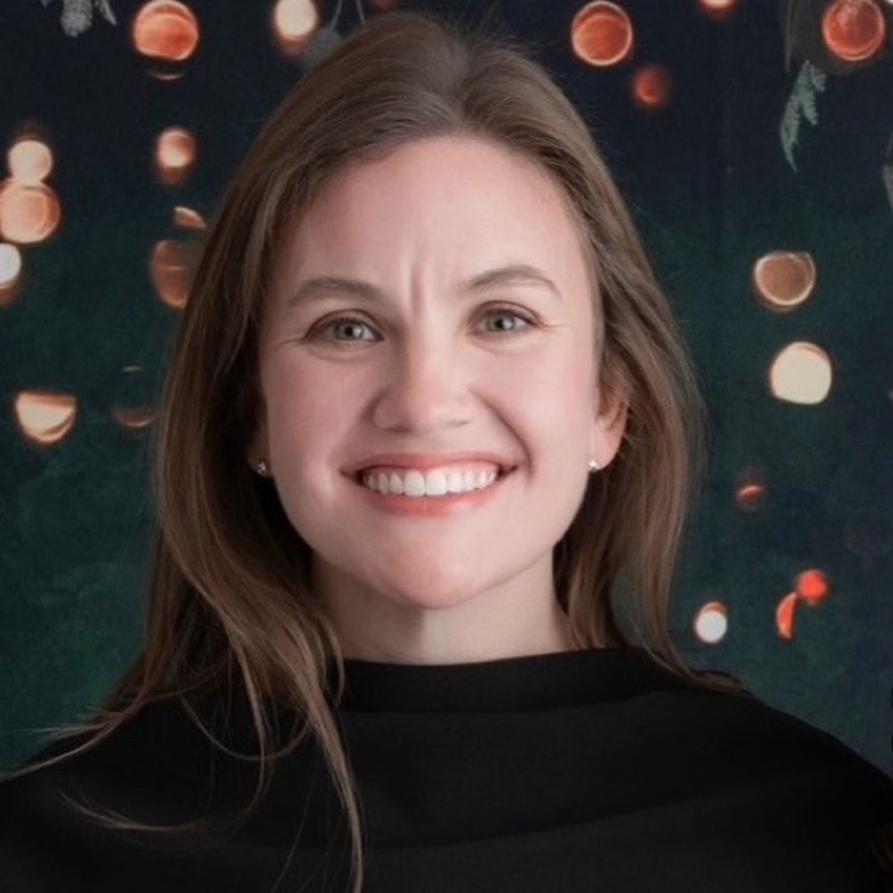 Meet your Posher, Adrienne